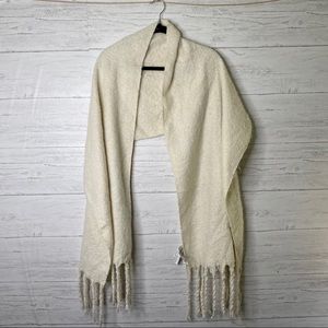 🌈 Forever 21 fuzzy scarf